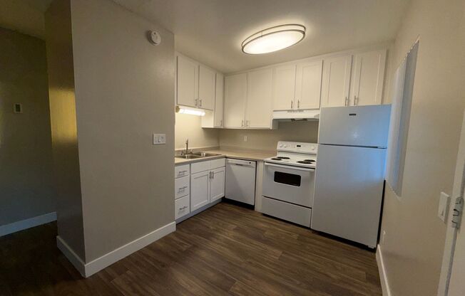 1 bed, 1 bath, 436 sqft, $1,875, Unit 36