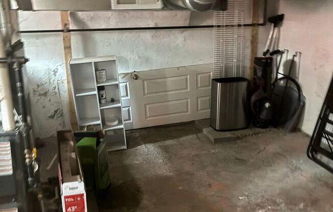 Nice 2 Bedroom in Trendy Lawrenceville