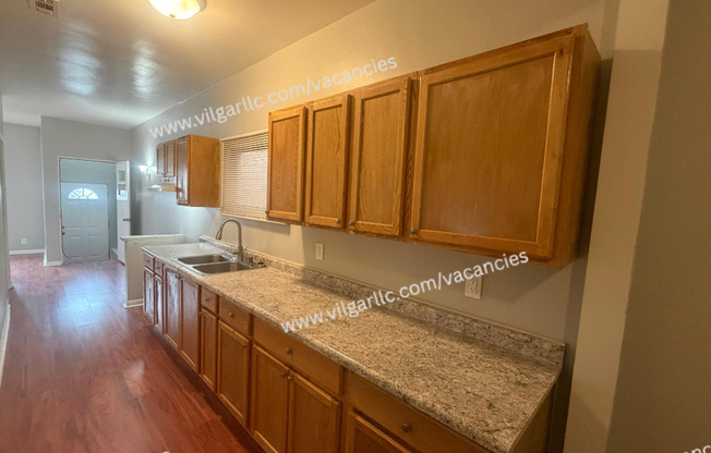 4842 Northcote Ave.