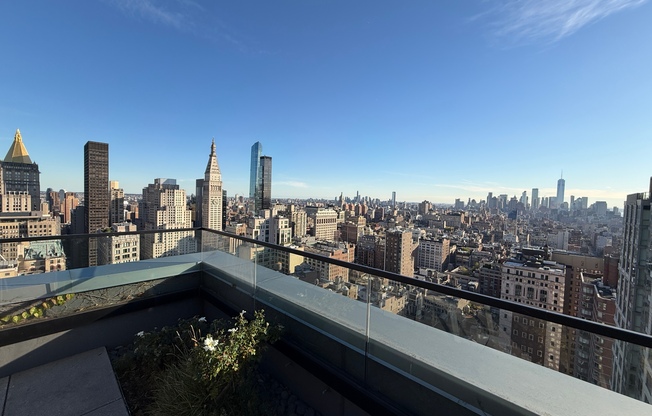 2 beds, 2 baths, $8,865, Unit 38D