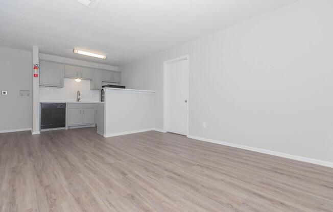 1 bed, 1 bath, 662 sqft, $999