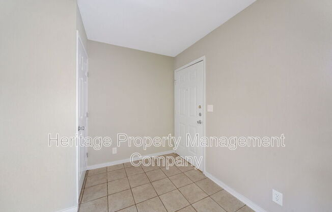 306 E CHERYL DR