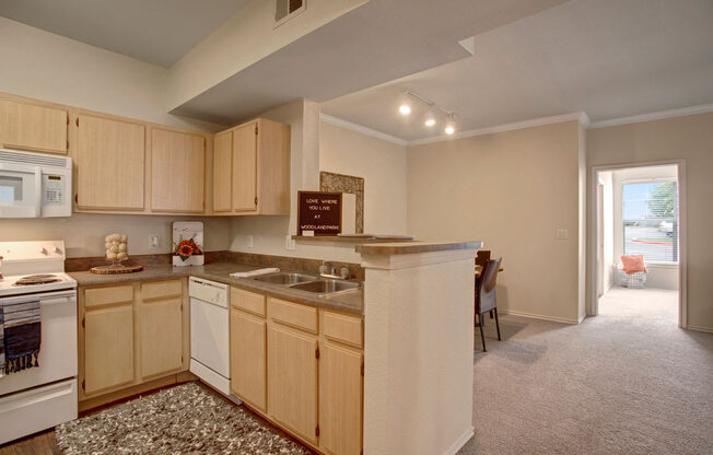 Welcome to Woodland Park Apartment Homes