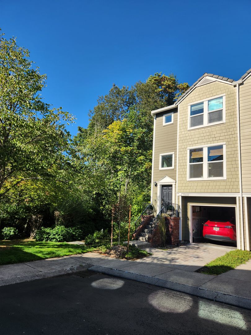 10223 NW Jack Lane ~ Luxury End-Unit Townhome in Forest Heights