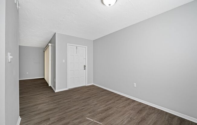 2 beds, 2 baths, 1,020 sqft, $1,695, Unit 101