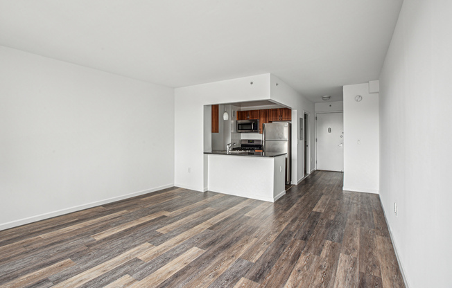 Studio, 1 bath, $4,465, Unit 907B