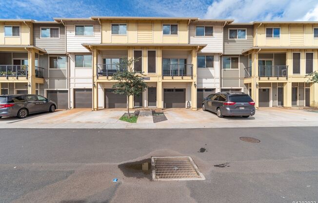 $3,400 / 2br - 1143ft2 - Well Maintained 2BR/2.5BA/2PKG unit in Ho'opili (Ewa Beach)