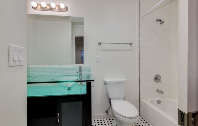 22nd Street Apartments 3015