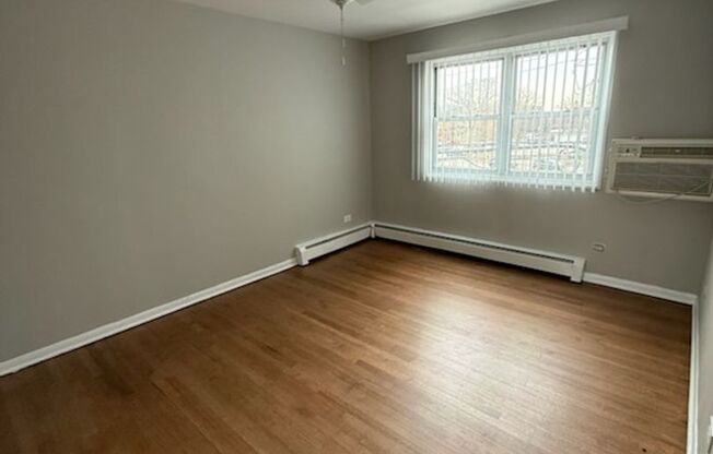 2420 30 W 183 ST 