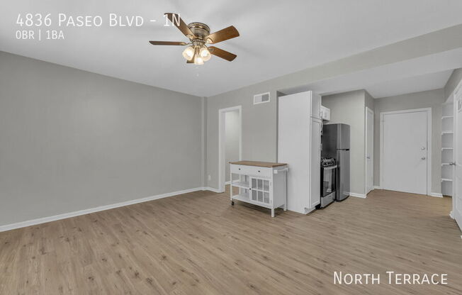4836 PASEO BLVD