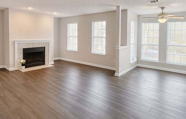 1 bed, 1 bath, 830 sqft, $1,395