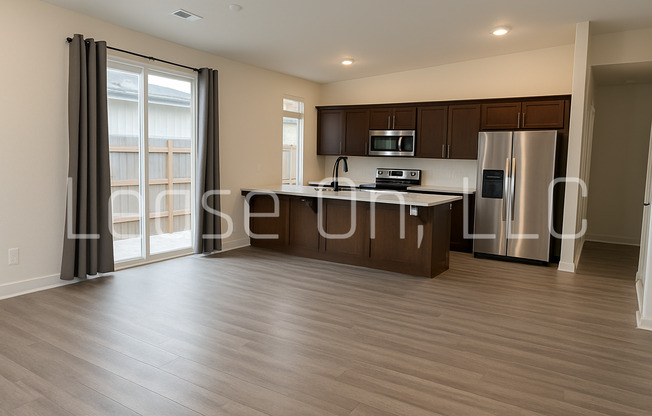 Spacious 3 Bedroom Home in Chalet Ridge with Large Yard