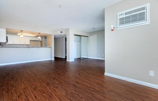 Open Concept Layouts At Imperial Apartments in Santa Ana, CA.