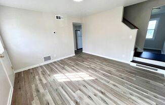 3 beds, 1 bath, $1,250