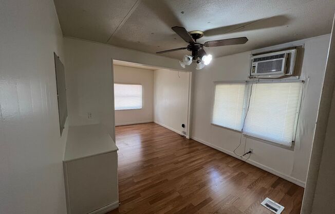 2 beds, 2 baths, $1,600