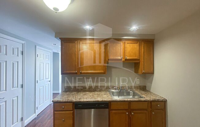 2 beds, 2 baths, 940 sqft, $1,299, Unit TH 511