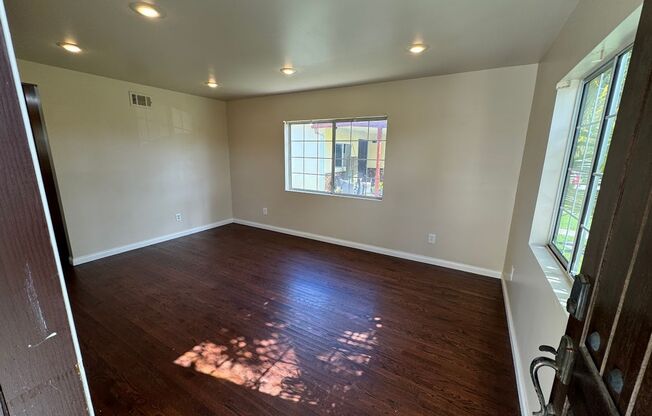 Remodeled House with Bonus Room
