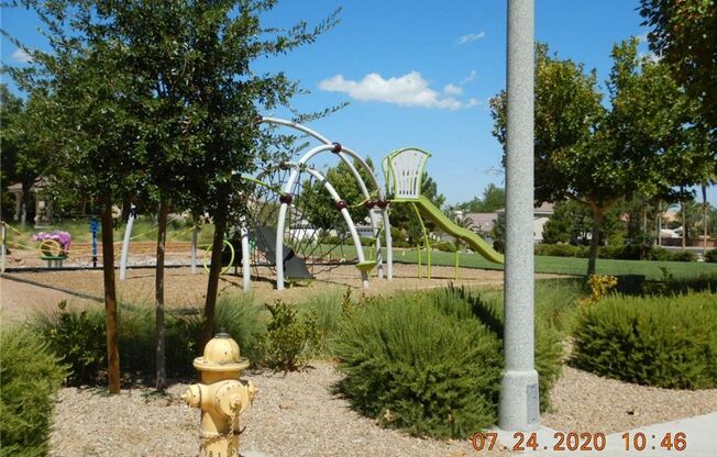2 beds, 2 baths, $1,437
