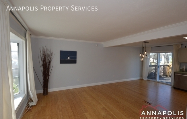 235 GROSS AVE