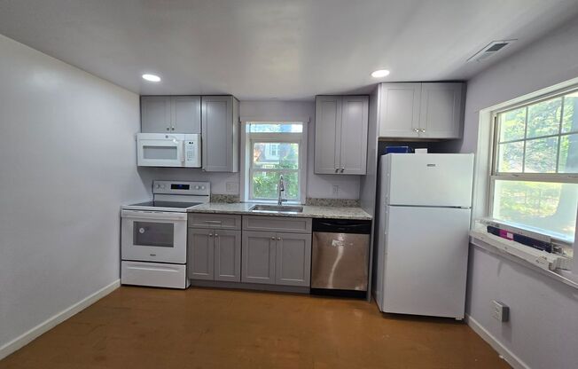 2011 Bain Drive ~ Murchison