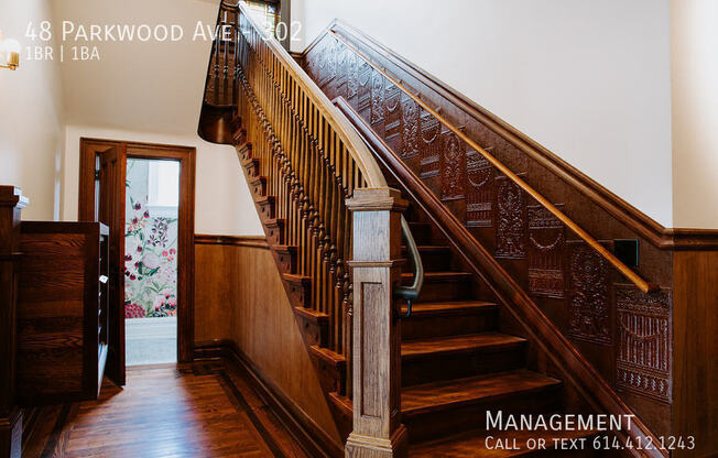48 PARKWOOD AVE