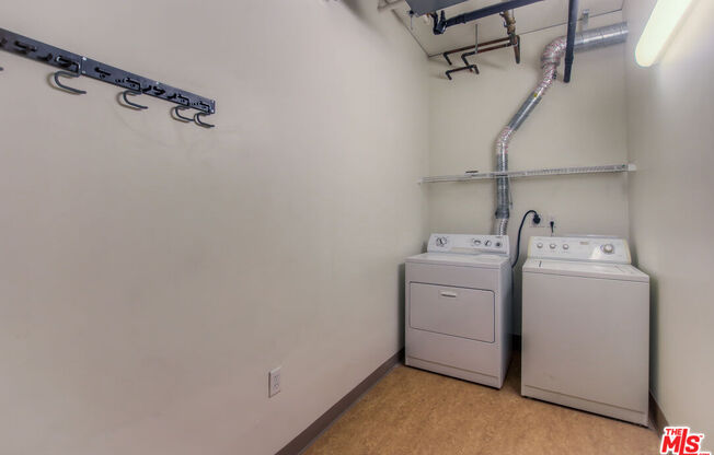1 bed, 1 bath, 1,030 sqft, $2,800, Unit 405