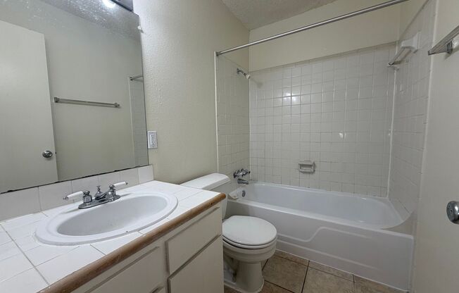 2 beds, 2 baths, 900 sqft, $1,399, Unit LAW7-213