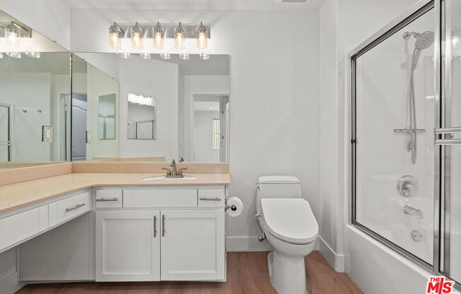 1 bed, 1 bath, 690 sqft, $3,100, Unit 314