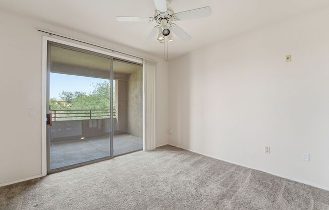 2 beds, 2 baths, $1,595, Unit UNIT 3100