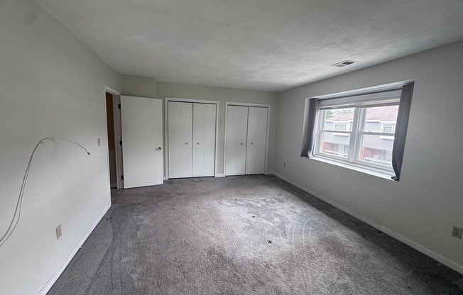 2 beds, 1 bath, 822 sqft, $2,800, Unit 49