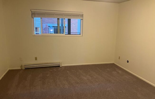 1 bed, 1 bath, 600 sqft, $1,795, Unit 404