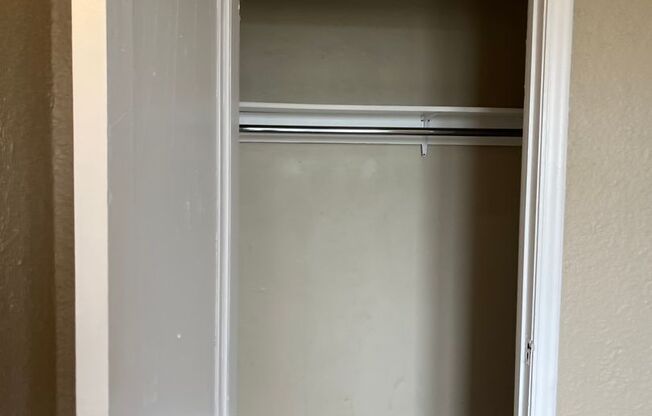 Studio, 1 bath, 280 sqft, $1,250, Unit 602
