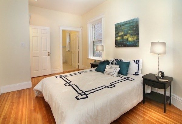 1033 Beacon St.