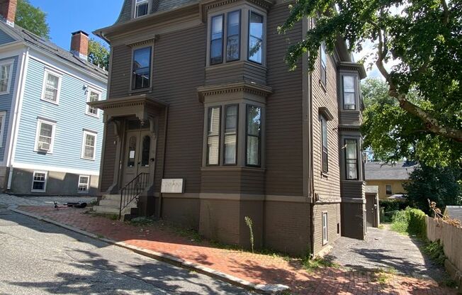 Franklin Three - Cady