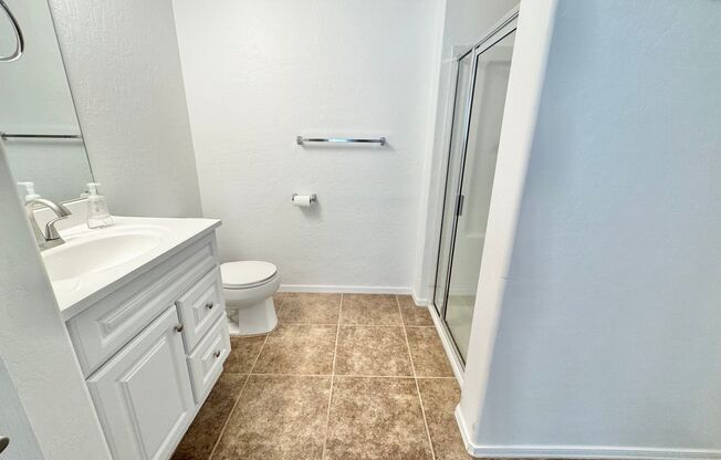 1 bed, 1 bath, $1,400, Unit # 1055