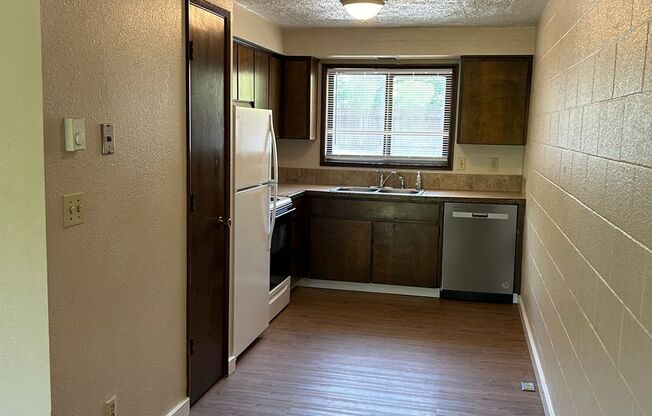 111 Beacon Hill Dr