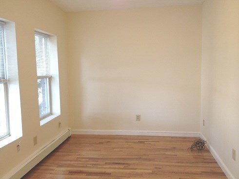 3 beds, 1 bath, 1,182 sqft, $4,500, Unit 2(1A)