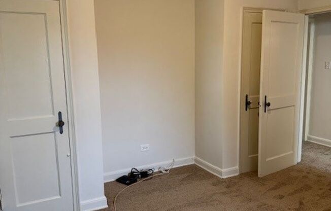 2 beds, 1 bath, 778 sqft, $1,495, Unit 00 - 10552A