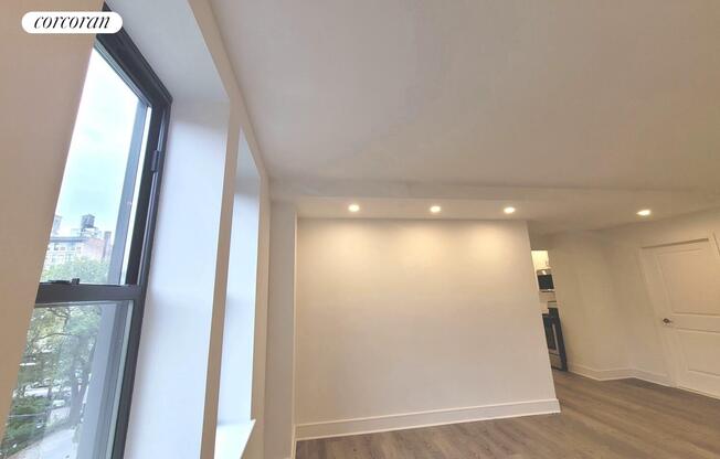 1 bed, 1 bath, $5,500, Unit 6F