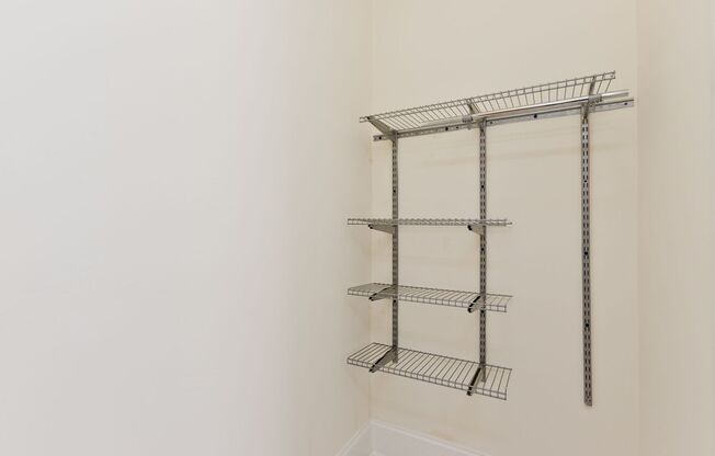 Studio, 1 bath, $1,195, Unit 214