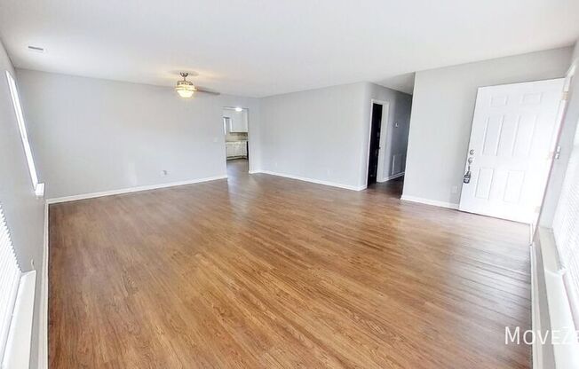 2201 SUNSET BLVD