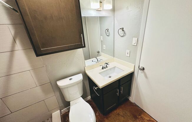 1 bed, 1 bath, 700 sqft, $1,195, Unit 3416-1