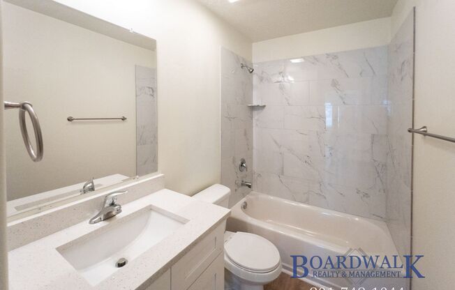 3 beds, 1 bath, 1,250 sqft, $1,375, Unit 328 E Main St #8