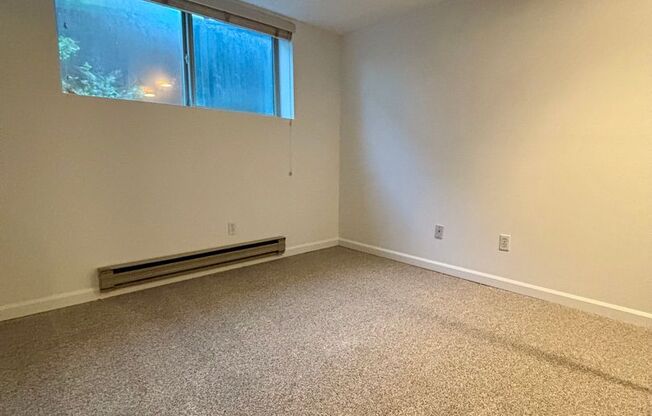 2 beds, 2 baths, 1,031 sqft, $2,650, Unit 006