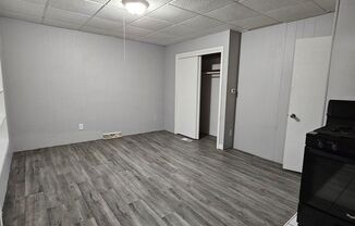 1 bed, 1 bath, $700, Unit 4618  Apt. 1