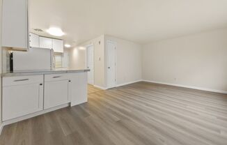 1 bed, 1 bath, $1,445, Unit B3