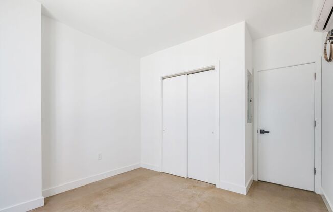 1 bed, 1 bath, 457 sqft, $1,250, Unit 30