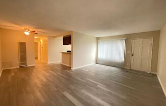 2 beds, 1 bath, 950 sqft, $2,295, Unit A