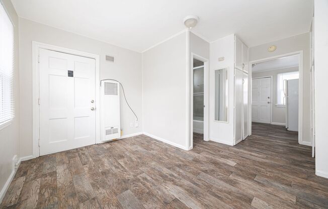 Perfectly situated studio in Normal Heights now available!