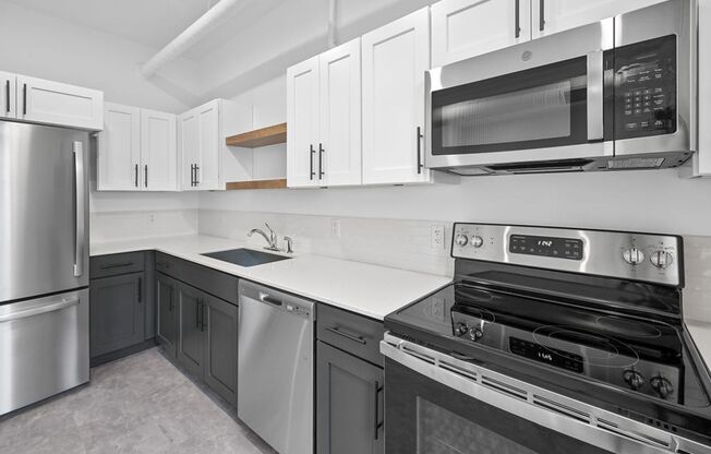 1 bed, 1 bath, 601 sqft, $1,325, Unit 3302